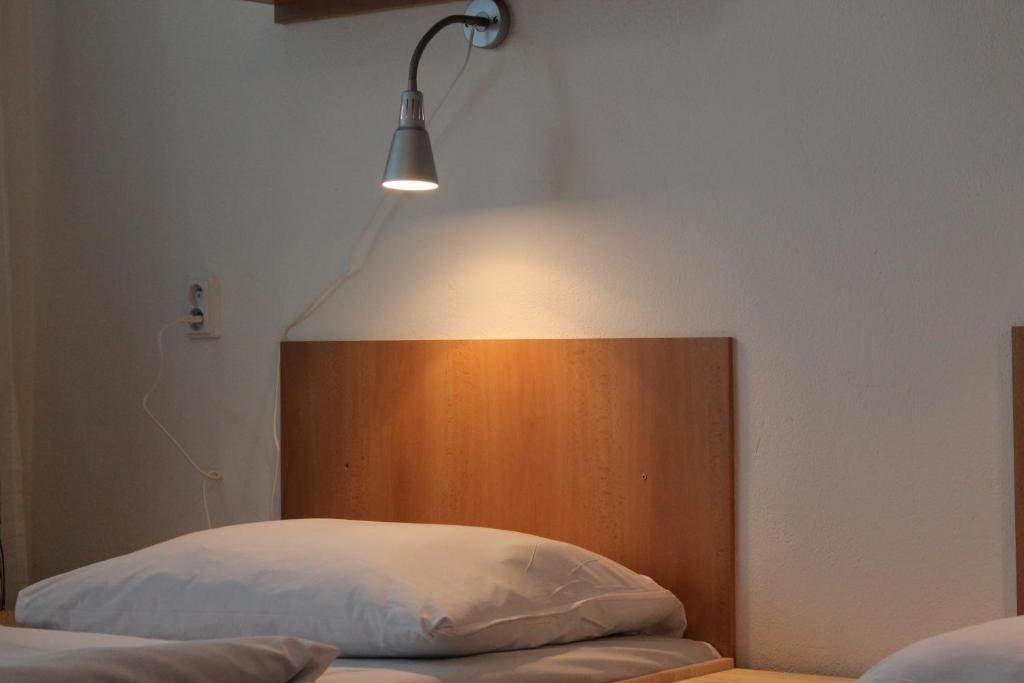 Hostel Turist Zvolen Bagian luar foto